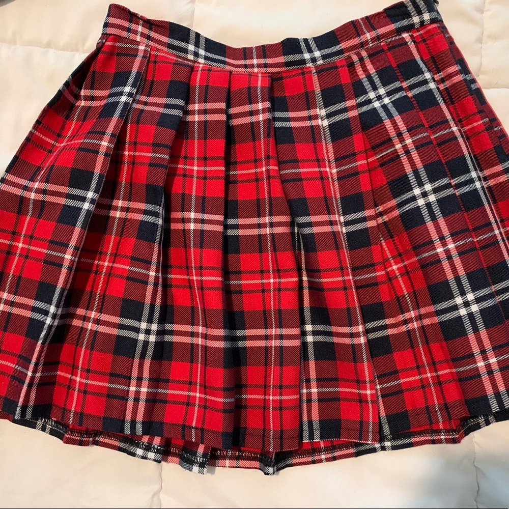 Plaid pleated skirt